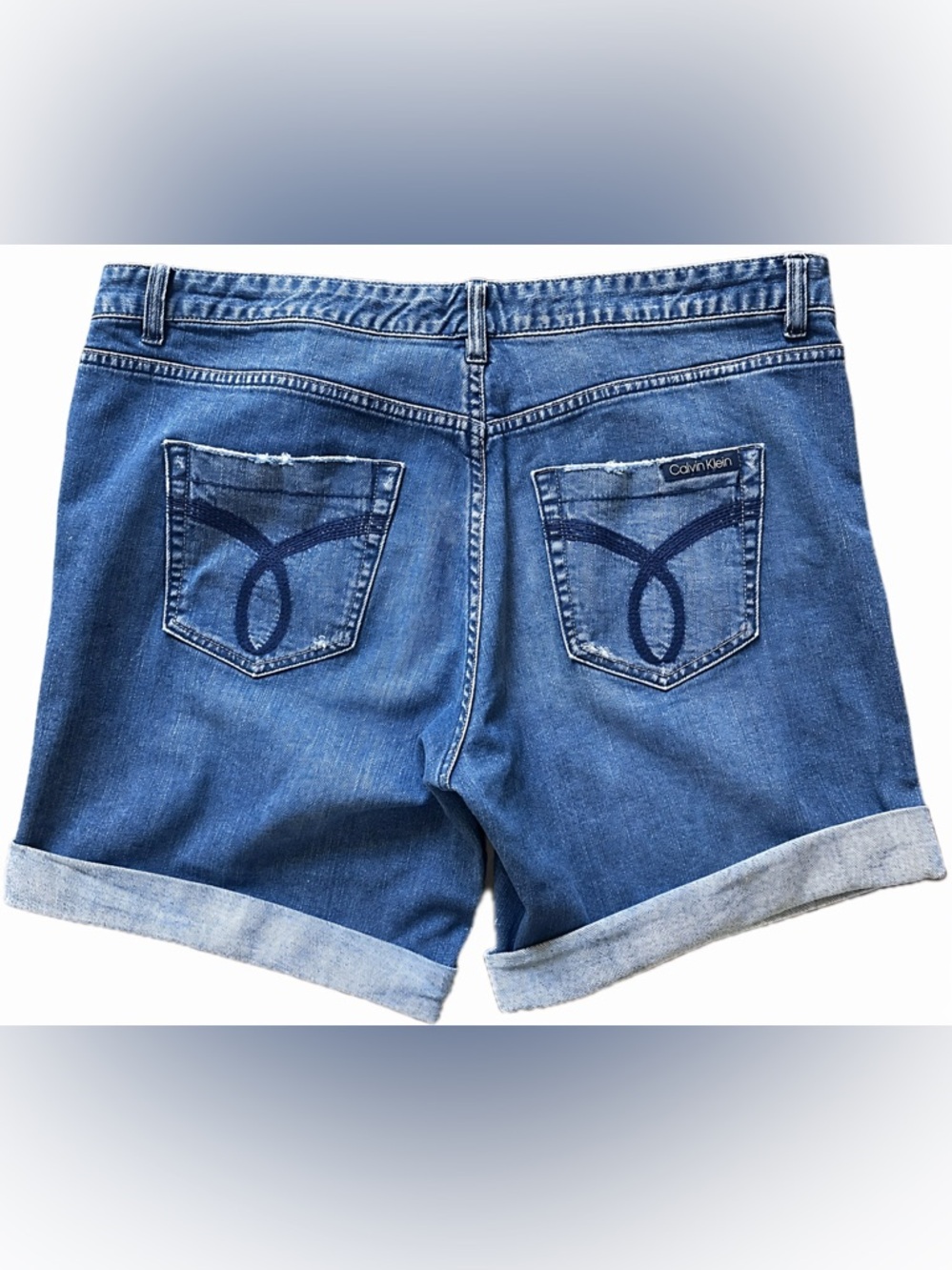 Calvin Klein Women’s Distressed Blue Denim Jean Shorts 33/16 - Picture 5 of 9